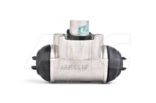 brake cylinder - rear right