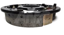 rear brake shield complete with brake roller - left (1)